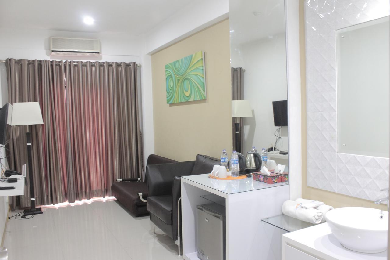 Myrooms Bekasi Extérieur photo