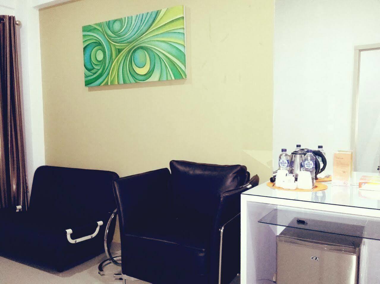 Myrooms Bekasi Extérieur photo
