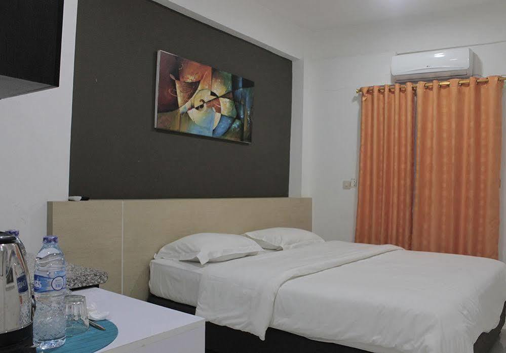 Myrooms Bekasi Extérieur photo